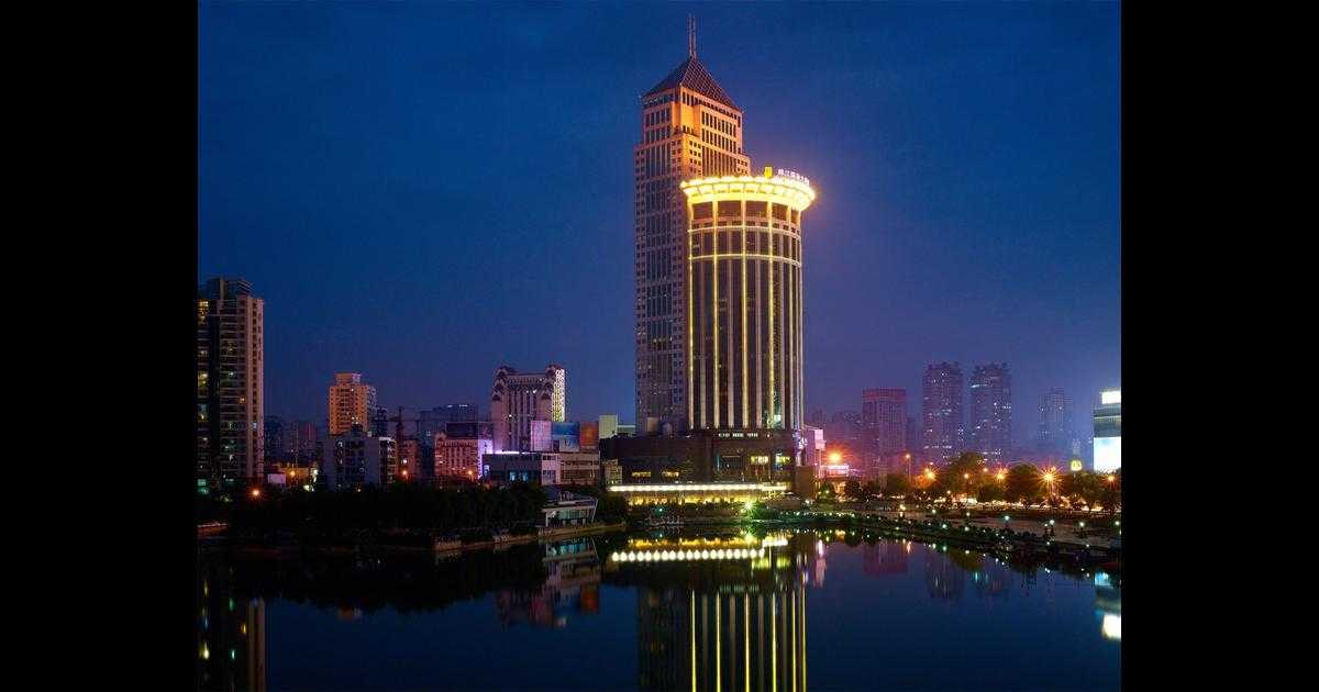Изоляция китайского города ухань в фотографиях | fresher - лучшее из рунета за день