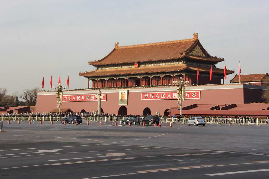Площадь тяньаньмэнь как выглядит, описание, достопримечательности, события, как добраться и чтопосмотреть