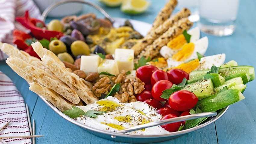 Что из еды нужно попробовать в греции – 10 традиционных блюд
