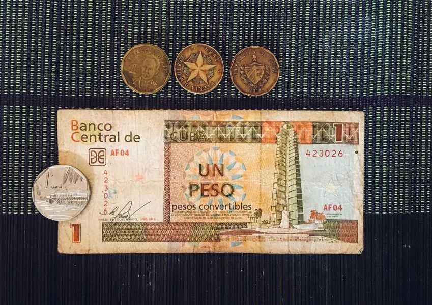Кубинские куки. Куба и валюта песо. Куба песо Кук. Кубинский Конвертируемый песо. Деньги на Кубе.