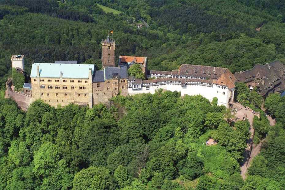 Чем знаменит замок вартбург? (германия)