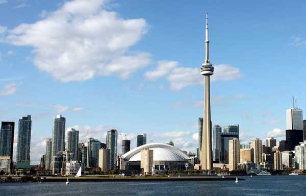Самое высокое здание мира си-эн тауэр, канада