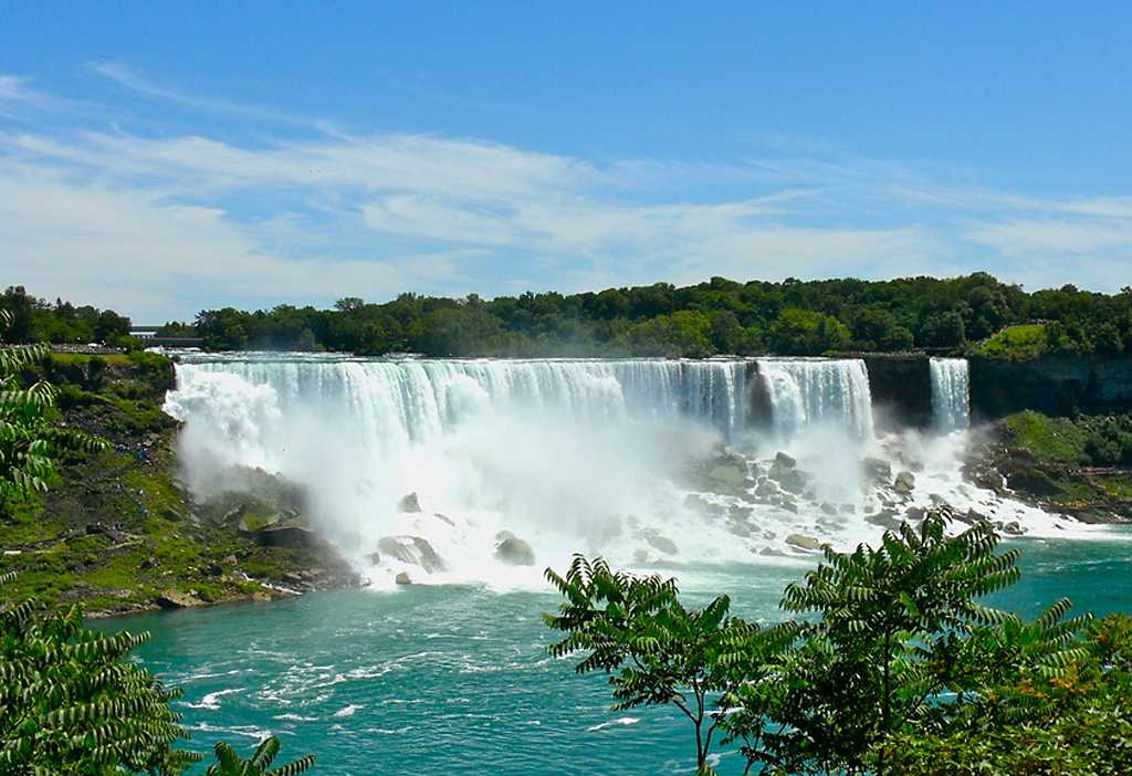 Гайана и её 10 захватывающих водопадов