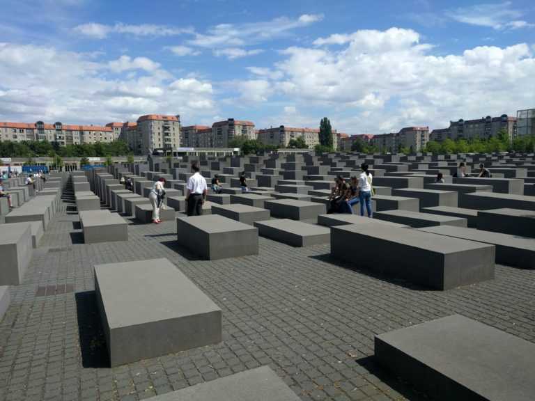 Памятник жертвам холокоста (вена) в городе wenen