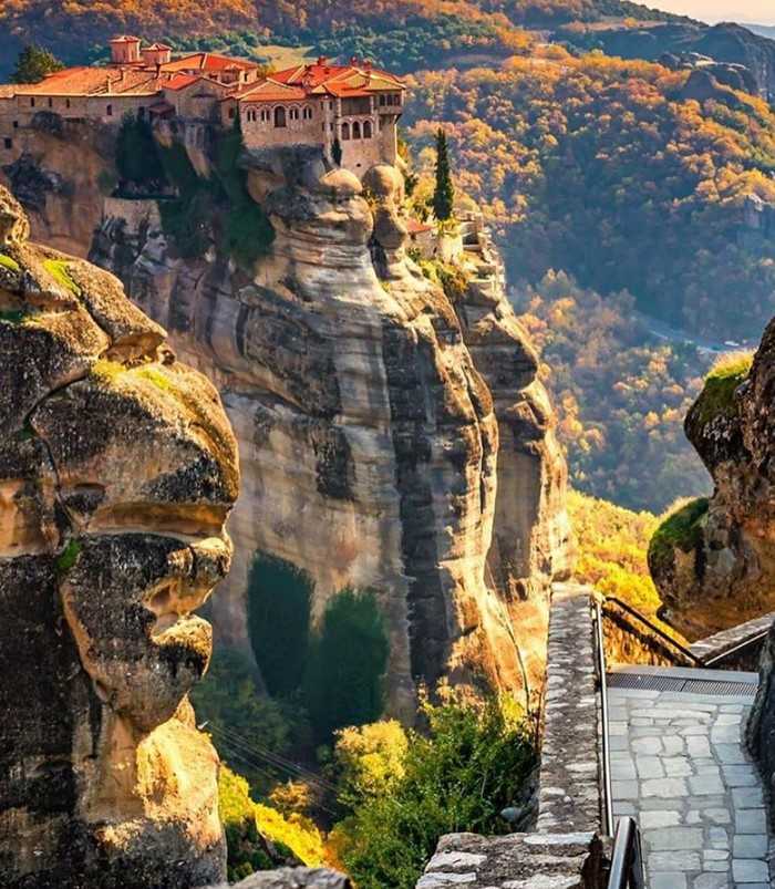 На машине по греции: путешествие в монастыри метеоры